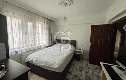 Seyranbağlarında Manzarası Kapanmaz Geniş Teraslı 5+1 Satılık Daire