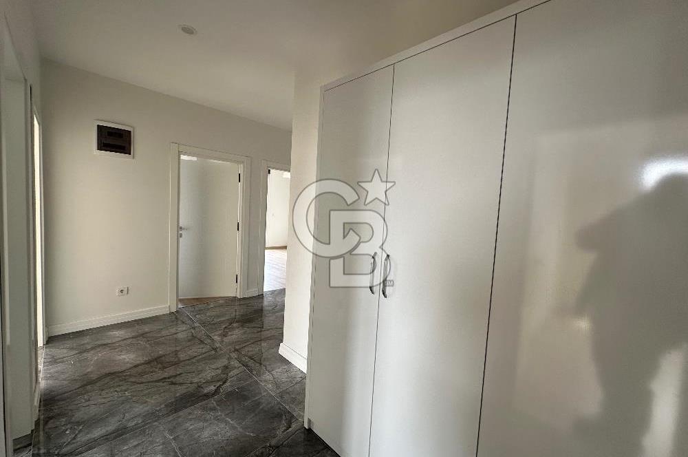 Kadıköy Erenköyde Merkezi Konumda 3+1 95 m² Ferah Daire