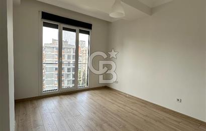 Kadıköy Erenköyde Merkezi Konumda 3+1 95 m² Ferah Daire