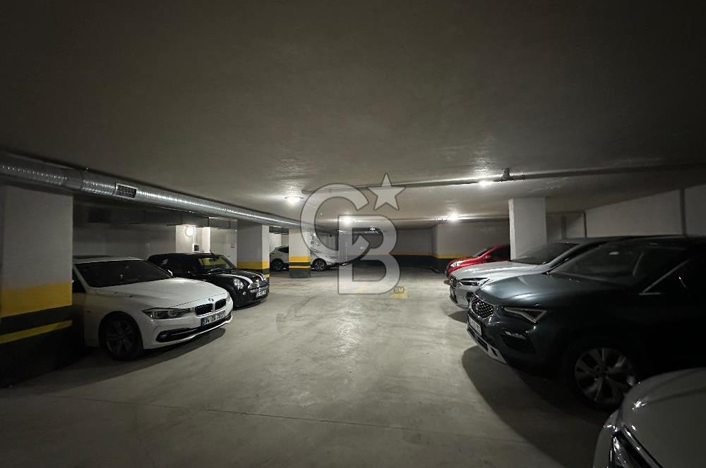 Kadıköy Erenköyde Merkezi Konumda 3+1 95 m² Ferah Daire