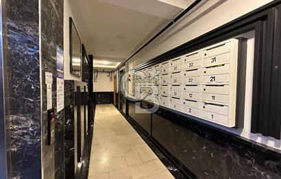 Kadıköy Erenköyde Merkezi Konumda 3+1 95 m² Ferah Daire