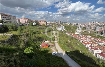 Seyranbağlarında Manzarası Kapanmaz Geniş Teraslı 5+1 Satılık Daire