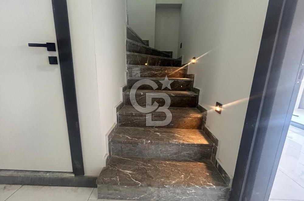 CB AKADEMİ DERİNCE ÇENEDAĞ MAH 2+1 DENİZ MANZARALI DUBLEKS DAİRE