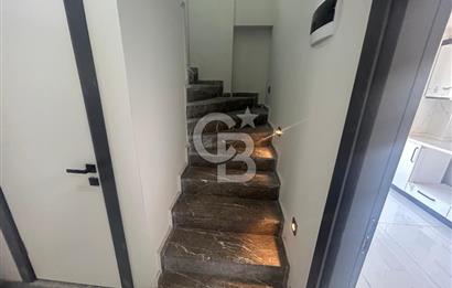 CB AKADEMİ DERİNCE ÇENEDAĞ MAH 2+1 DENİZ MANZARALI DUBLEKS DAİRE