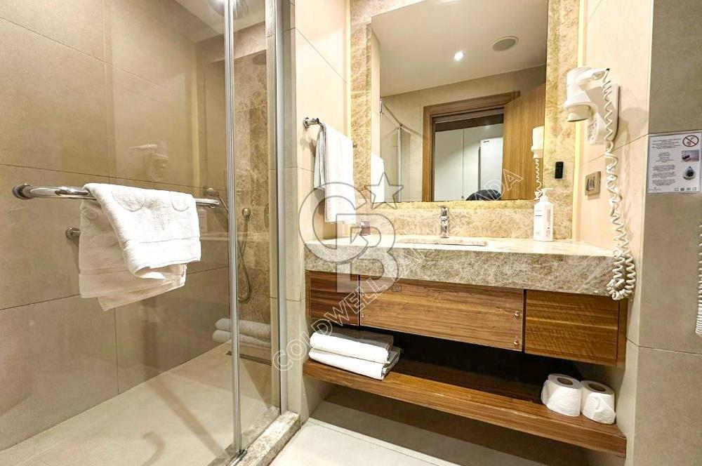 Kuşadası Ramada Otel'de Satılık 1+0 Daire