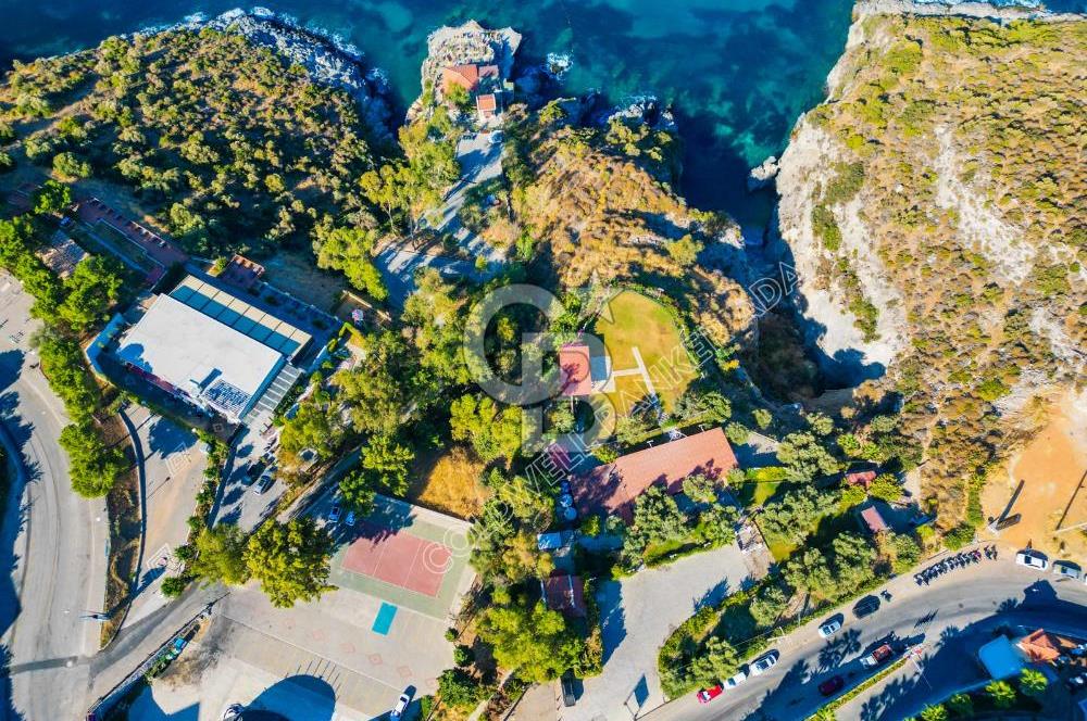Kuşadası Ramada Otel'de Satılık 1+0 Daire