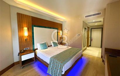 Kuşadası Ramada Otel'de Satılık 1+0 Daire