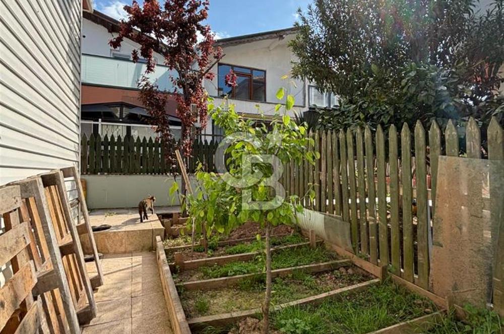 HARMANKAYA'DA DENİZ MANZARALI GENİŞ KULLANIMLI VİLLA