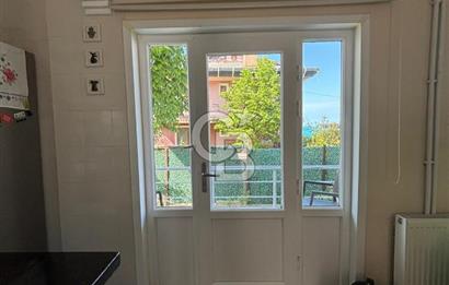 HARMANKAYA'DA DENİZ MANZARALI GENİŞ KULLANIMLI VİLLA
