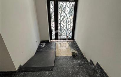İZMİR SEYREK’TE YENİ BİNADA MASRAFSIZ 2+1 KİRALIK DAİRE
