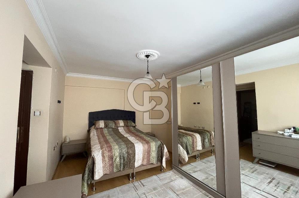 Seyranbağlarında Manzarası Kapanmaz Geniş Teraslı 5+1 Satılık Daire
