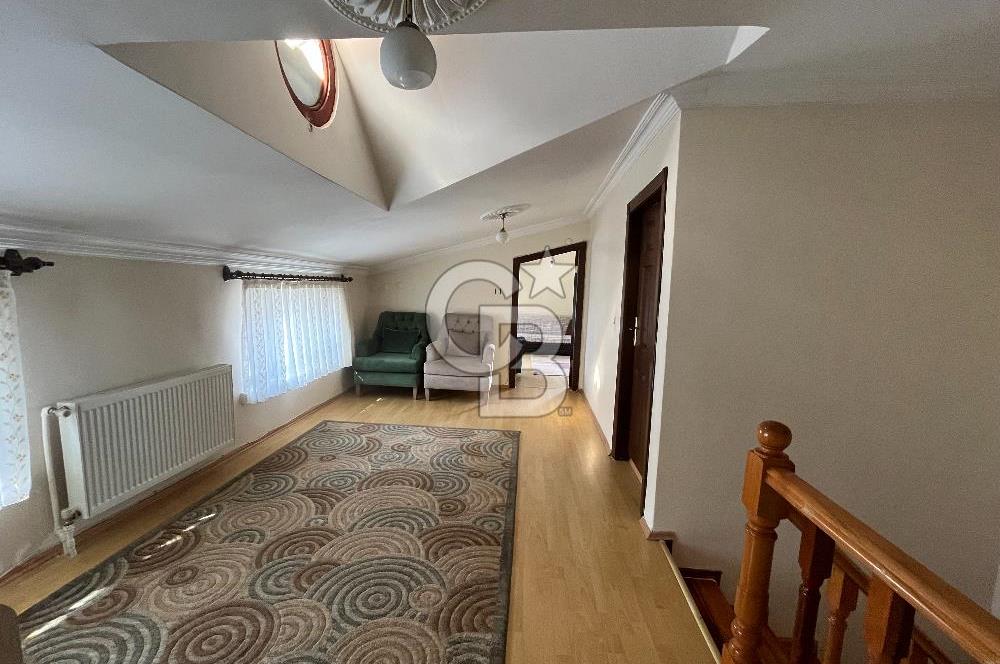 Seyranbağlarında Manzarası Kapanmaz Geniş Teraslı 5+1 Satılık Daire
