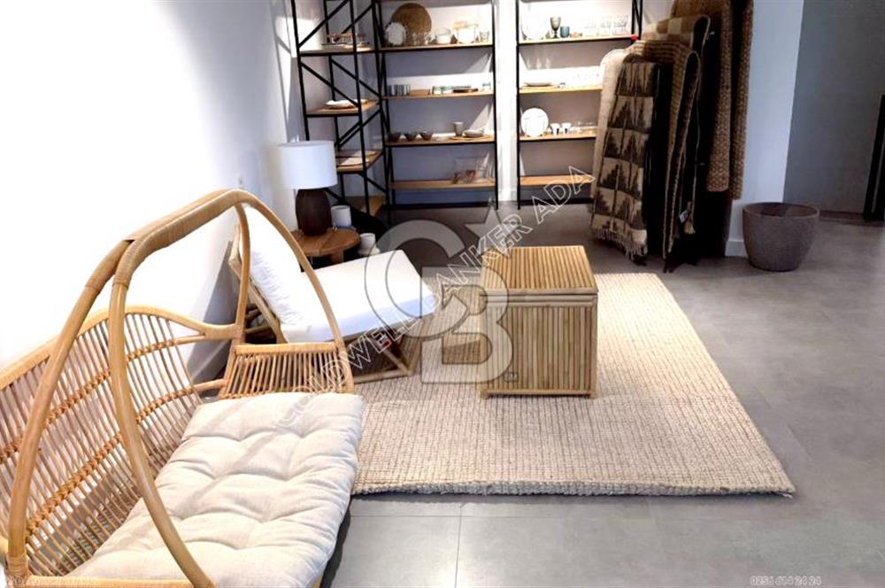 Fethiyenin En Değerli & Gözde Lokasyonunda Devren Kiralık Mağaza