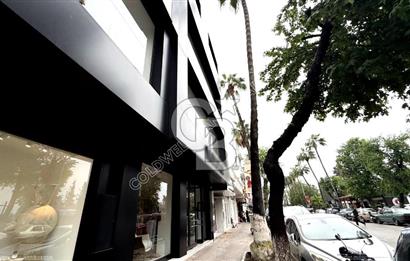 Fethiyenin En Değerli & Gözde Lokasyonunda Devren Kiralık Mağaza