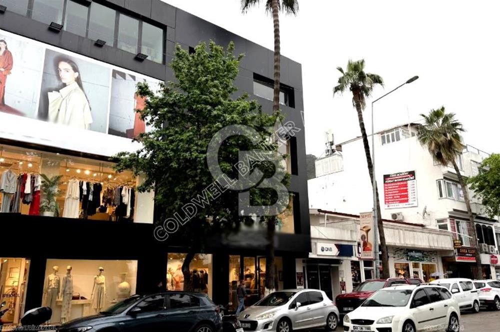 Fethiyenin En Değerli & Gözde Lokasyonunda Devren Kiralık Mağaza
