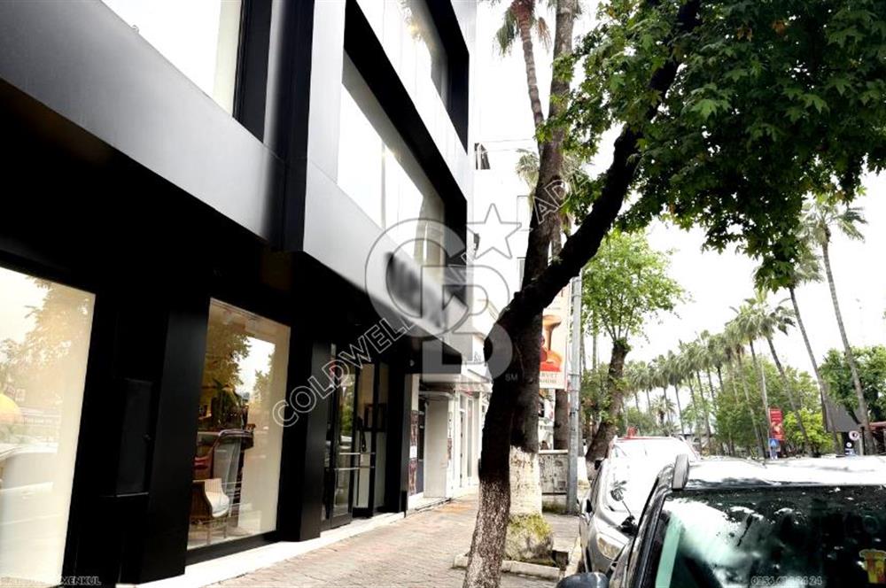Fethiyenin En Değerli & Gözde Lokasyonunda Devren Kiralık Mağaza