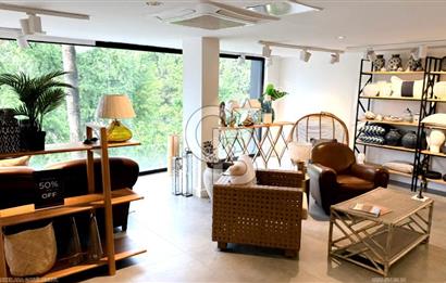 Fethiyenin En Değerli & Gözde Lokasyonunda Devren Kiralık Mağaza