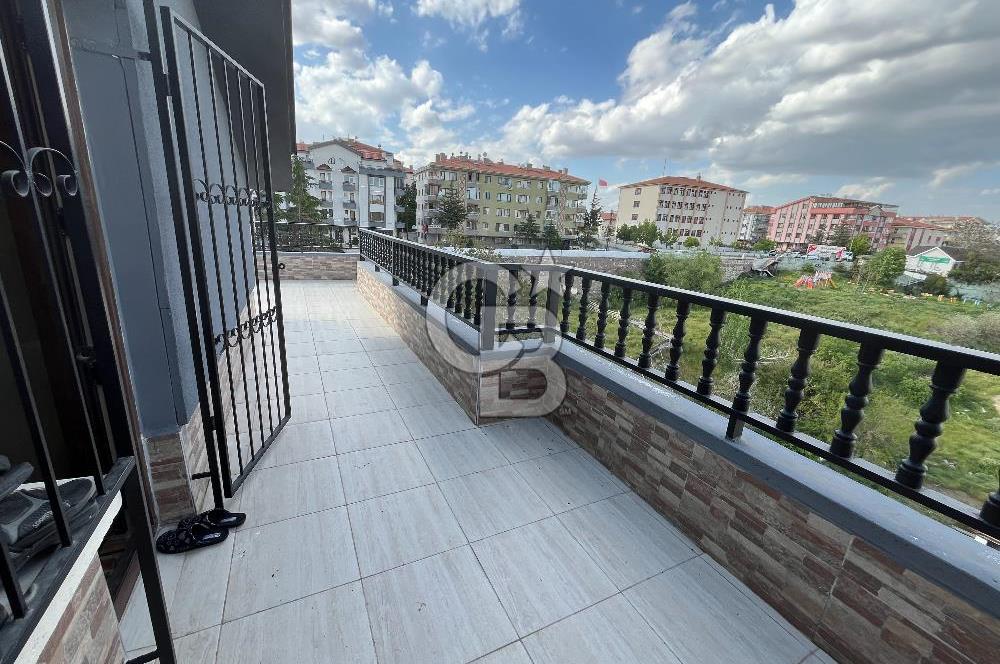 Seyranbağlarında Manzarası Kapanmaz Geniş Teraslı 5+1 Satılık Daire