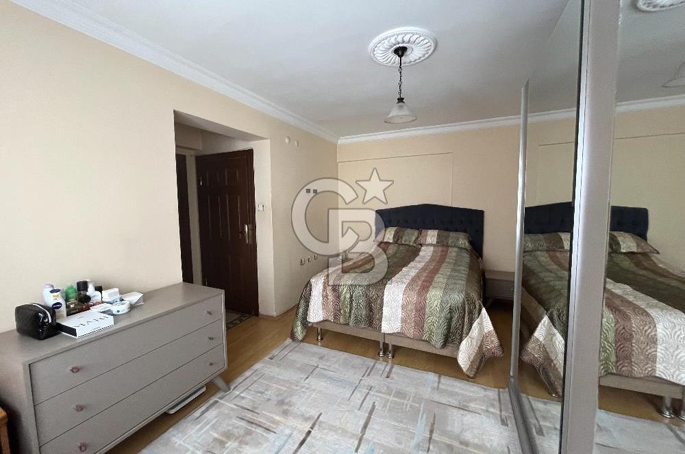 Seyranbağlarında Manzarası Kapanmaz Geniş Teraslı 5+1 Satılık Daire