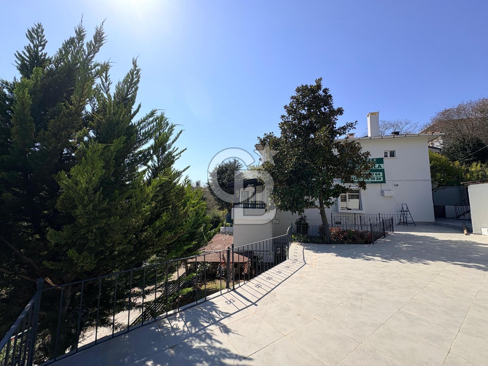 Etilerde hareket sitesinde kurumsala uygun müstakil kiralık villa