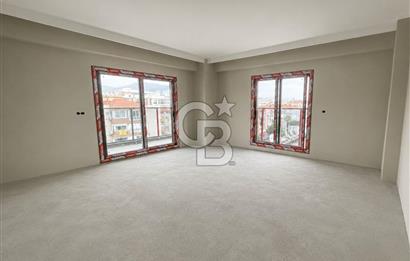 Karşıyaka Atatürk bulvarı üzerinde 3+1 Sıfır Daire