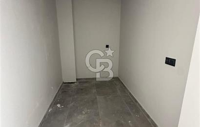 Mezitli İstiklal Mahallesinde Kiralık Cadde Üstü Dükkan