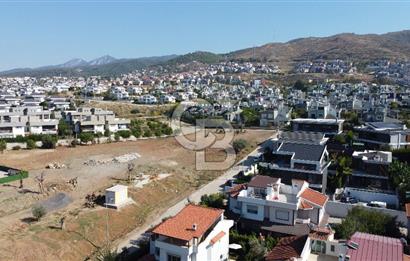 Güzelbahçe Kahramandere'de Fırsat Havuzlu 4+2 Lüks Villa