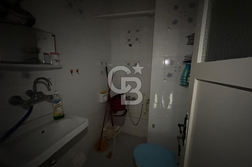 Armutlu Kardelen Sitesinde Sahilli 2+1 Satılık Villa