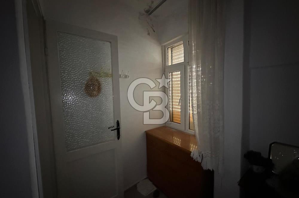 Armutlu Kardelen Sitesinde Sahilli 2+1 Satılık Villa