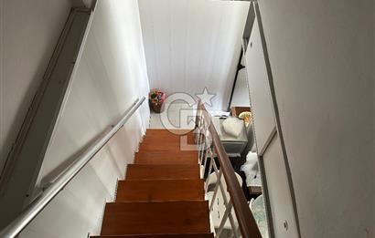 Armutlu Kardelen Sitesinde Sahilli 2+1 Satılık Villa