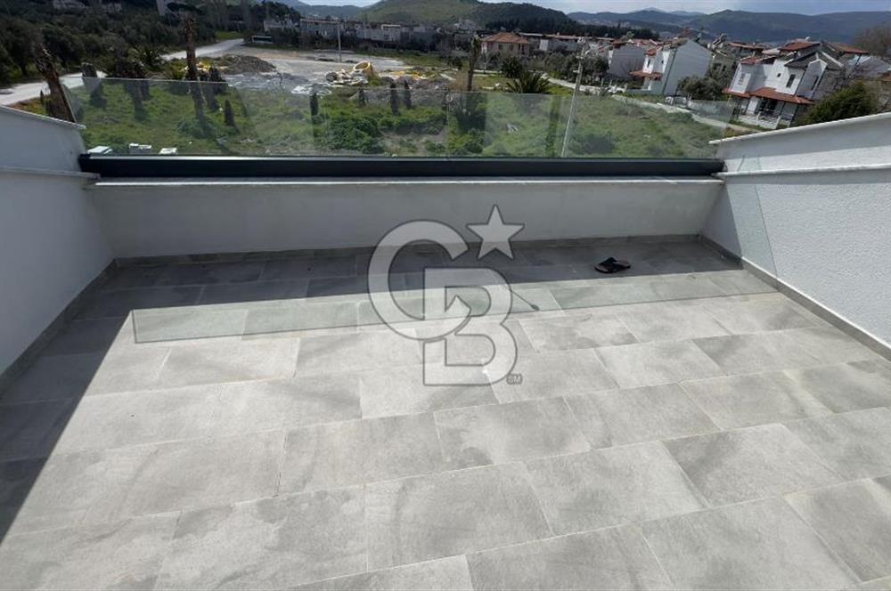 C.B. ROUTE | Dikilinin Gözde Lokasyonunda Modern Villa