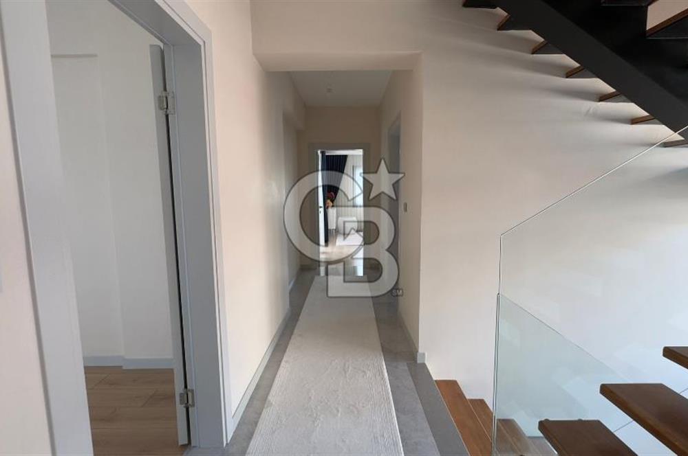 C.B. ROUTE | Dikilinin Gözde Lokasyonunda Modern Villa