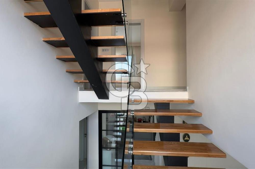 C.B. ROUTE | Dikilinin Gözde Lokasyonunda Modern Villa