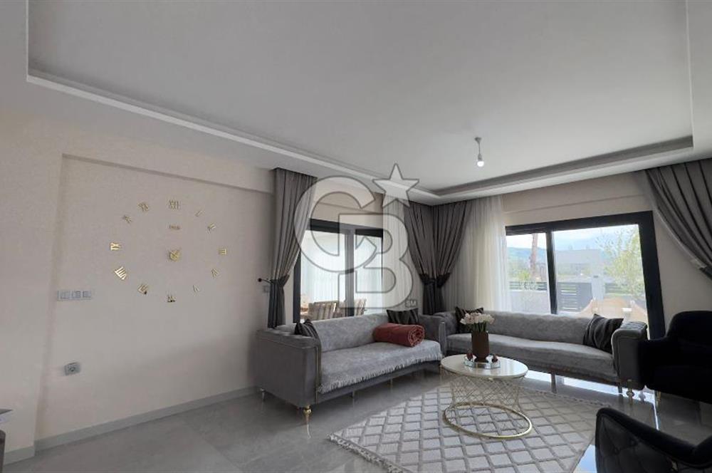 C.B. ROUTE | Dikilinin Gözde Lokasyonunda Modern Villa