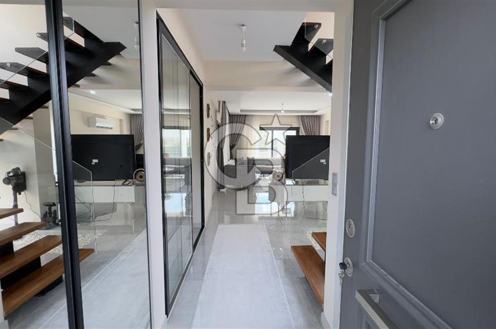 C.B. ROUTE | Dikilinin Gözde Lokasyonunda Modern Villa