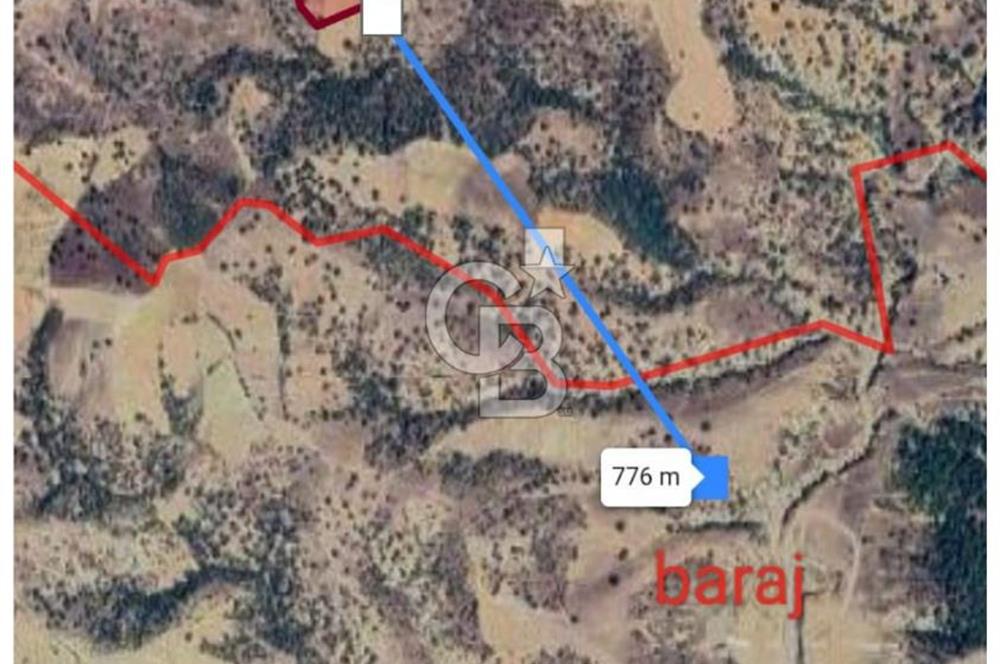 Manisa Demirci Ana Yola Yakın 27 Dönüm Bedava Satılık Tarla
