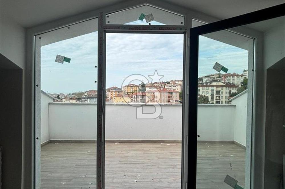 ŞİLE MERKEZDE DENİZ MANZARALI ÇİFT GİRİŞLİ MARKET ÜSTÜ DUBLEKS
