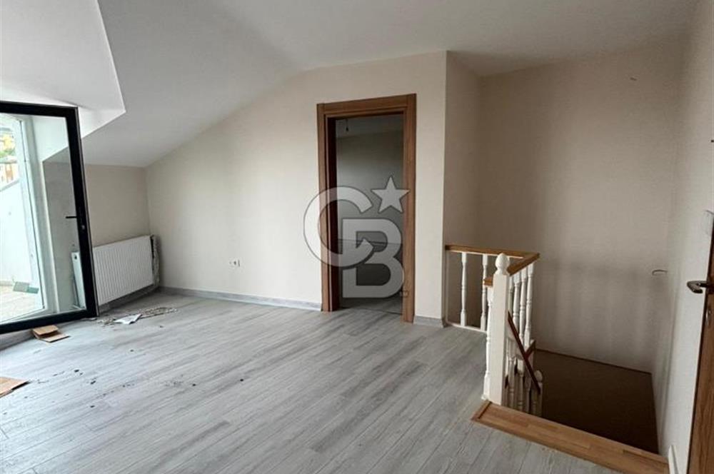 ŞİLE MERKEZDE DENİZ MANZARALI ÇİFT GİRİŞLİ MARKET ÜSTÜ DUBLEKS