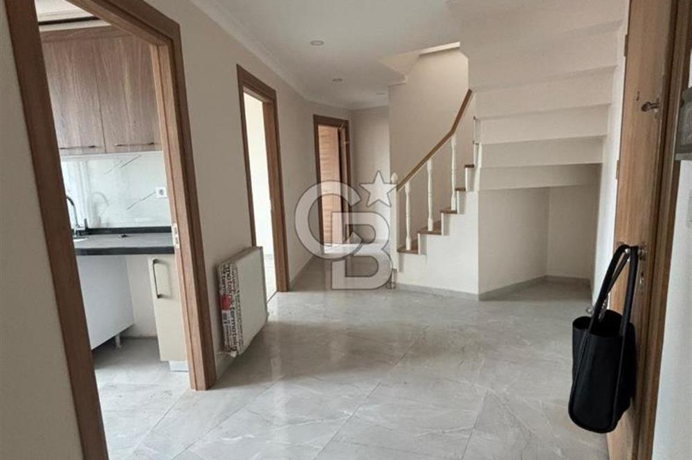 ŞİLE MERKEZDE DENİZ MANZARALI ÇİFT GİRİŞLİ MARKET ÜSTÜ DUBLEKS
