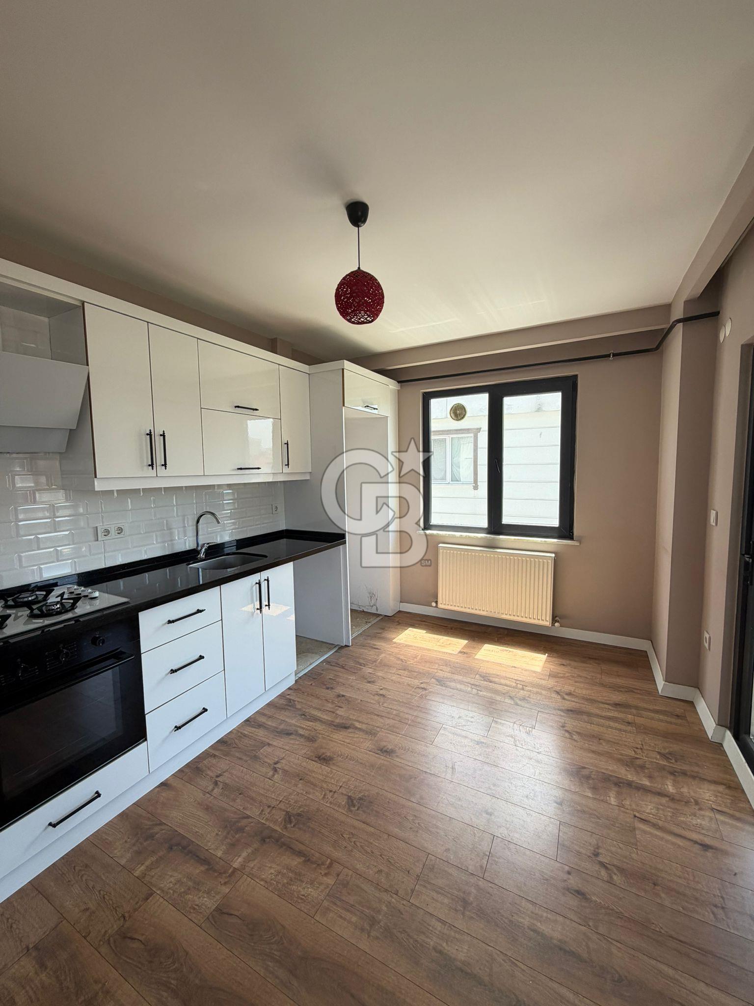 AKYAZI MAHALLESİNDE 1+1 KİRALIK DAİRE 