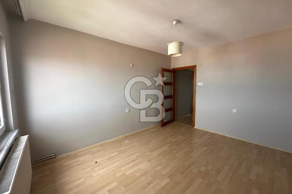KARŞIYAKA HARİKA DENİZ MANZARALI KİRALIK DAİRE