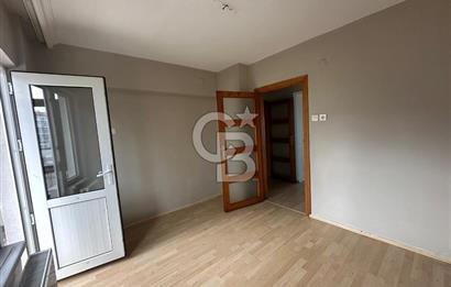 KARŞIYAKA HARİKA DENİZ MANZARALI KİRALIK DAİRE