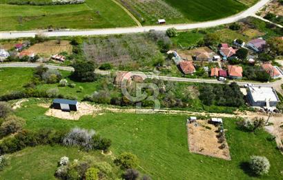 Çanakkale Lapseki'de Harika Doğa Manzaralı 295m² Köşe Arsa