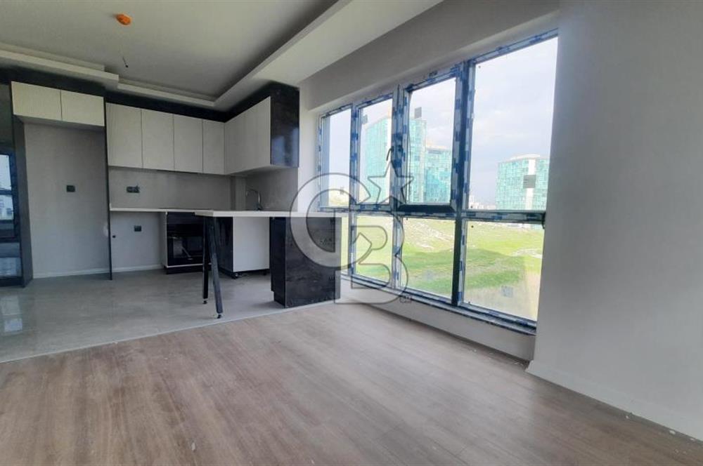 KAPALI OTOPARK PEYZAJ CEPHE KÖŞE 1+1 DAİRE