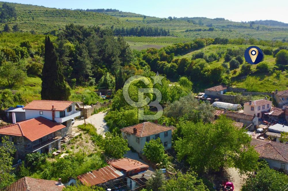 Çanakkale Lapseki'de Doğa Manzaralı %80 Köy İmarlı 890m² Arsa