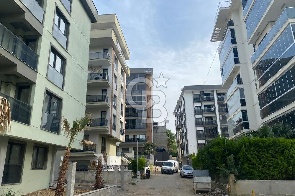 BAYRAKLI POSTACILAR'DA BOŞ 1+1 SATILIK DAİRE 