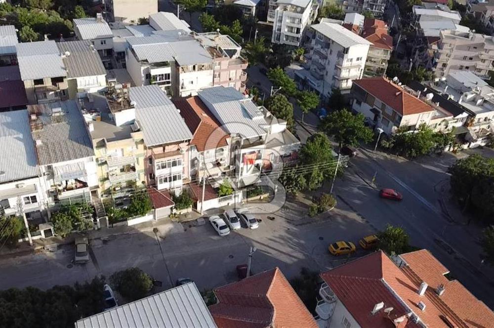 BORNOVA DA FIRSAT KONUMDA BAHÇELİ ZEMİN KAT 3+1 SATILIK DAİRE 
