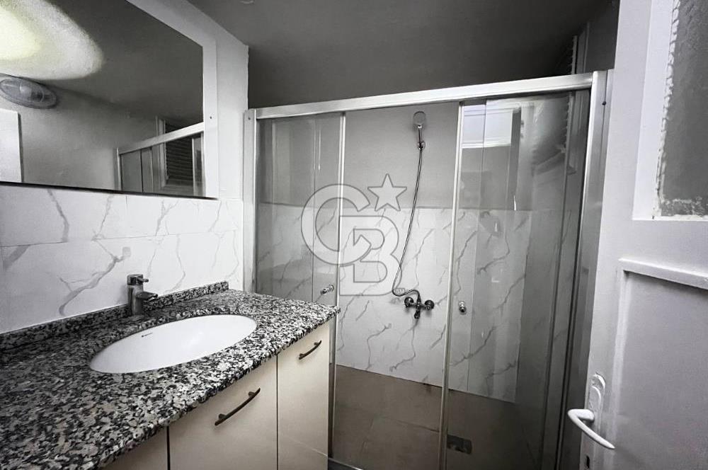 BORNOVA DA FIRSAT KONUMDA BAHÇELİ ZEMİN KAT 3+1 SATILIK DAİRE 