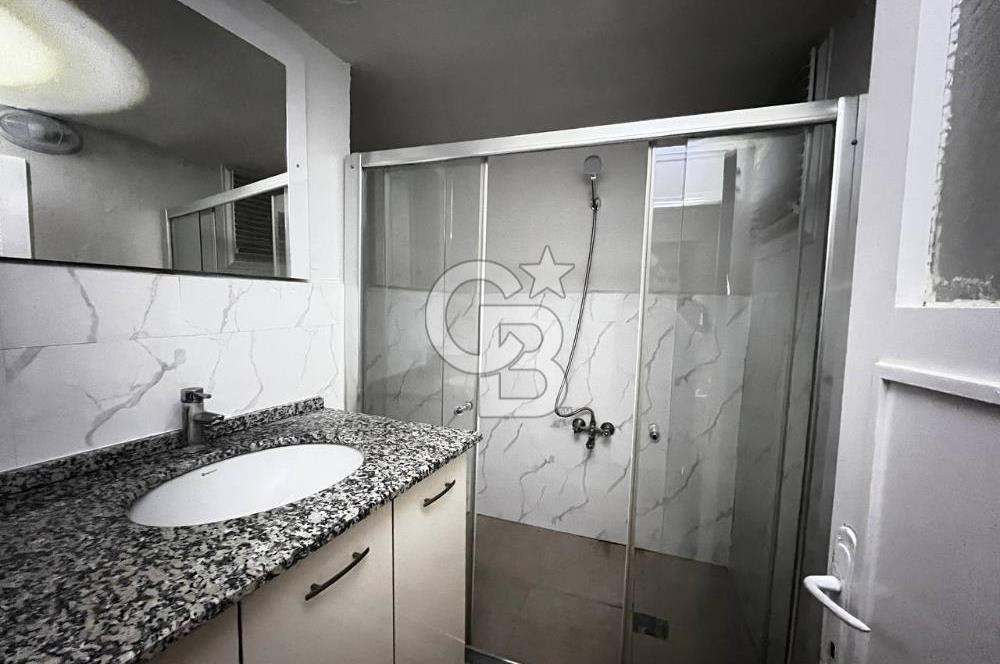 BORNOVA DA FIRSAT KONUMDA BAHÇELİ ZEMİN KAT 3+1 SATILIK DAİRE 