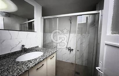 BORNOVA DA FIRSAT KONUMDA BAHÇELİ ZEMİN KAT 3+1 SATILIK DAİRE 